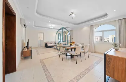 Apartment - 2 Bedrooms - 2 Bathrooms for rent in Al Sadd Road - Al Sadd - Doha