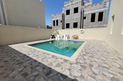 Villa - 4 Bedrooms - 4 Bathrooms for rent in Umm Al Seneem Street - Ain Khaled - Doha