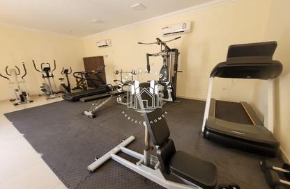 Villa - 4 Bedrooms - 4 Bathrooms for rent in Umm Al Seneem Street - Ain Khaled - Doha