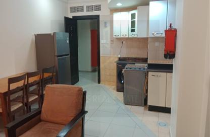 Apartment - 1 Bedroom - 2 Bathrooms for rent in Salaja Street - Doha Al Jadeed - Doha