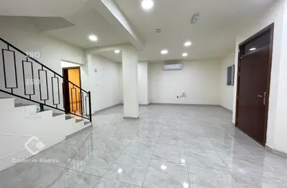 Villa - 6 Bedrooms - 5 Bathrooms for rent in Bu Hamour Street - Abu Hamour - Doha