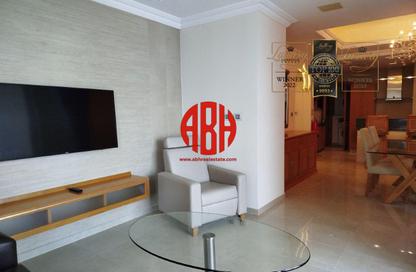 Apartment - 2 Bedrooms - 3 Bathrooms for rent in Viva Central - Viva Bahriyah - The Pearl Island - Doha Apartment - 2 Bedrooms - 3 Bathrooms for rent in Viva Central - Viva Bahriyah - The Pearl Island - Doha