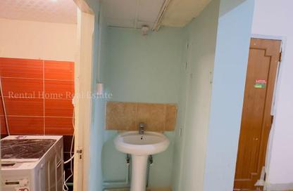 Villa - Studio - 1 Bathroom for rent in Al Najda Street - Madinat Khalifa North - Madinat Khalifa - Doha Villa - Studio - 1 Bathroom for rent in Al Najda Street - Madinat Khalifa North - Madinat Khalifa - Doha