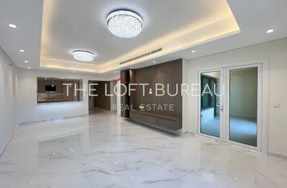 Apartment - 2 Bedrooms - 3 Bathrooms for sale in East Porto Drive - Porto Arabia - The Pearl Island - Doha