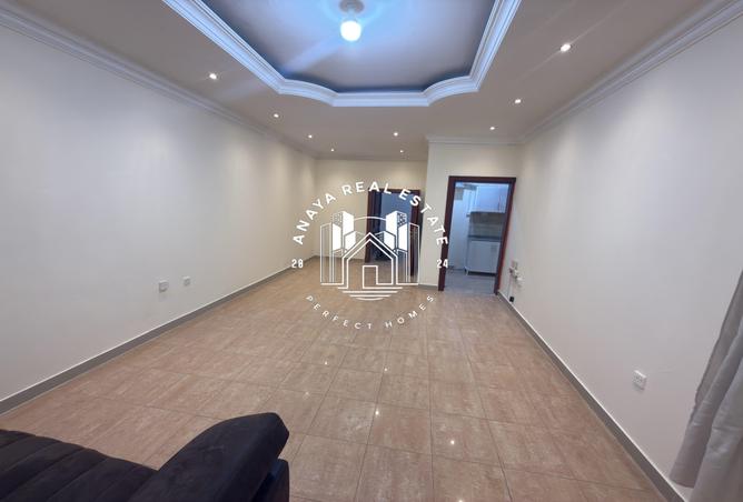 1012786 - Property Image 3