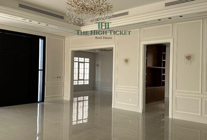 1010242 - Property Image 2