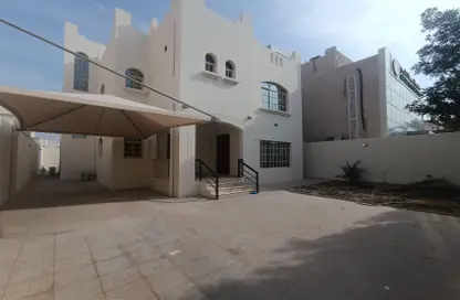 فيلا - 5 غرف نوم - 6 حمامات للايجار في المعمورة - المعمورة - الدوحة