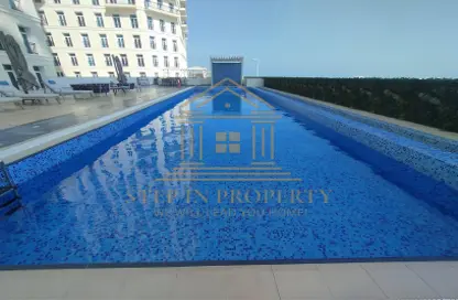 Apartment - 2 Bedrooms - 4 Bathrooms for rent in Floresta Gardens - Floresta Gardens - The Pearl Island - Doha
