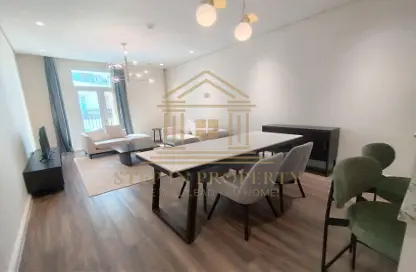 Apartment - 2 Bedrooms - 4 Bathrooms for rent in Floresta Gardens - Floresta Gardens - The Pearl Island - Doha