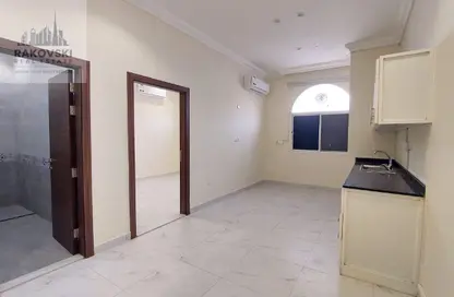 Apartment - 1 Bedroom - 1 Bathroom for rent in Old Airport Road - Old Airport Road - Doha Apartment - 1 Bedroom - 1 Bathroom for rent in Old Airport Road - Old Airport Road - Doha