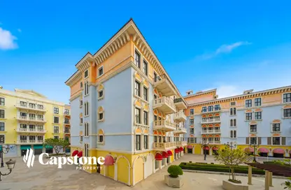 Apartment - 1 Bedroom - 2 Bathrooms for rent in Chateau - Qanat Quartier - The Pearl Island - Doha
