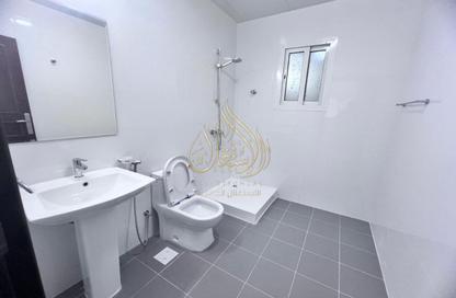 Apartment - 3 Bedrooms - 2 Bathrooms for rent in Al Jazeera Street - Fereej Bin Mahmoud North - Fereej Bin Mahmoud - Doha Apartment - 3 Bedrooms - 2 Bathrooms for rent in Al Jazeera Street - Fereej Bin Mahmoud North - Fereej Bin Mahmoud - Doha