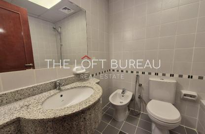 Apartment - 1 Bedroom - 1 Bathroom for rent in West Bay Tower - West Bay - West Bay - Doha Apartment - 1 Bedroom - 1 Bathroom for rent in West Bay Tower - West Bay - West Bay - Doha