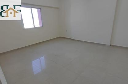 Apartment - 2 Bedrooms - 2 Bathrooms for rent in Al Sadd Road - Al Sadd - Doha