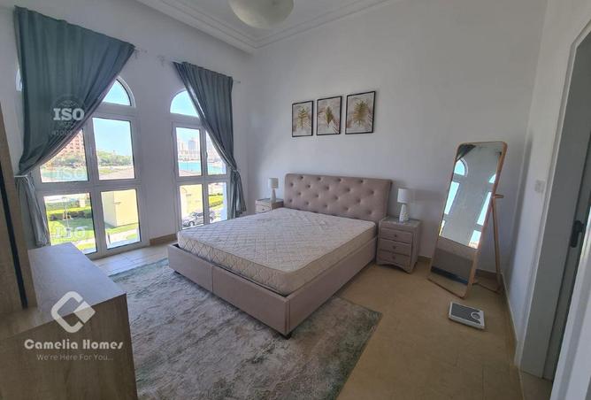 988023 - Property Image 2