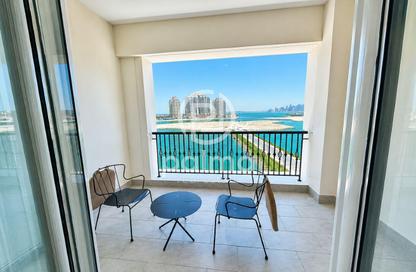 Apartment - Studio - 1 Bathroom for rent in Viva West - Viva Bahriyah - The Pearl Island - Doha