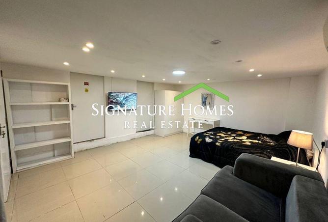 57202946 - Property Main Image