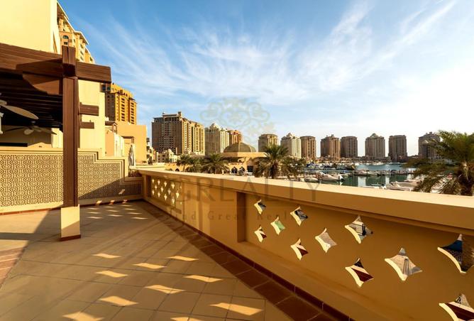 957445 - Property Image 2