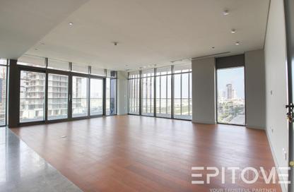 Apartment - 1 Bedroom - 2 Bathrooms for sale in Seef Lusail Tower 1 - Seef Lusail - Lusail City - Lusail