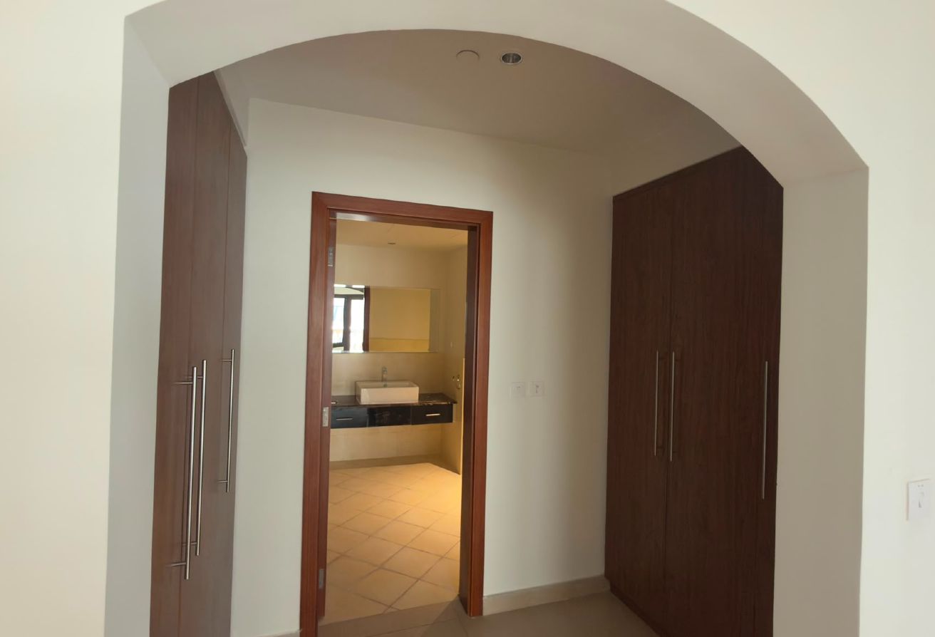 1BHK | One Month free | Side Marina view thumbnail 6