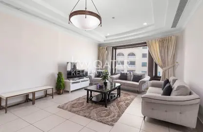 Apartment - 1 Bedroom - 2 Bathrooms for rent in East Porto Drive - Porto Arabia - The Pearl Island - Doha