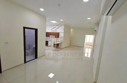 شقة - 3 غرف نوم - 3 حمامات للايجار في شارع الوعب - الوعب - الدوحة