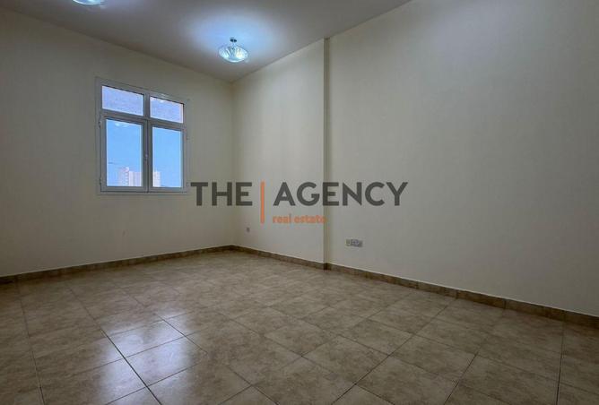 1015854 - Property Image 3