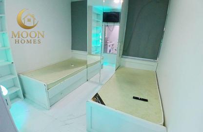 Apartment - Studio - 1 for rent in Umm Ghuwailina 4 - Umm Ghuwailina - Doha