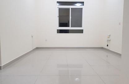 Apartment - 2 - 2 for rent in Al Mansoura - Al Mansoura - Doha
