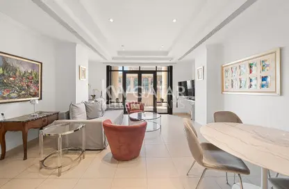 Apartment - 1 Bedroom - 2 Bathrooms for sale in Porto Arabia - The Pearl Island - Doha