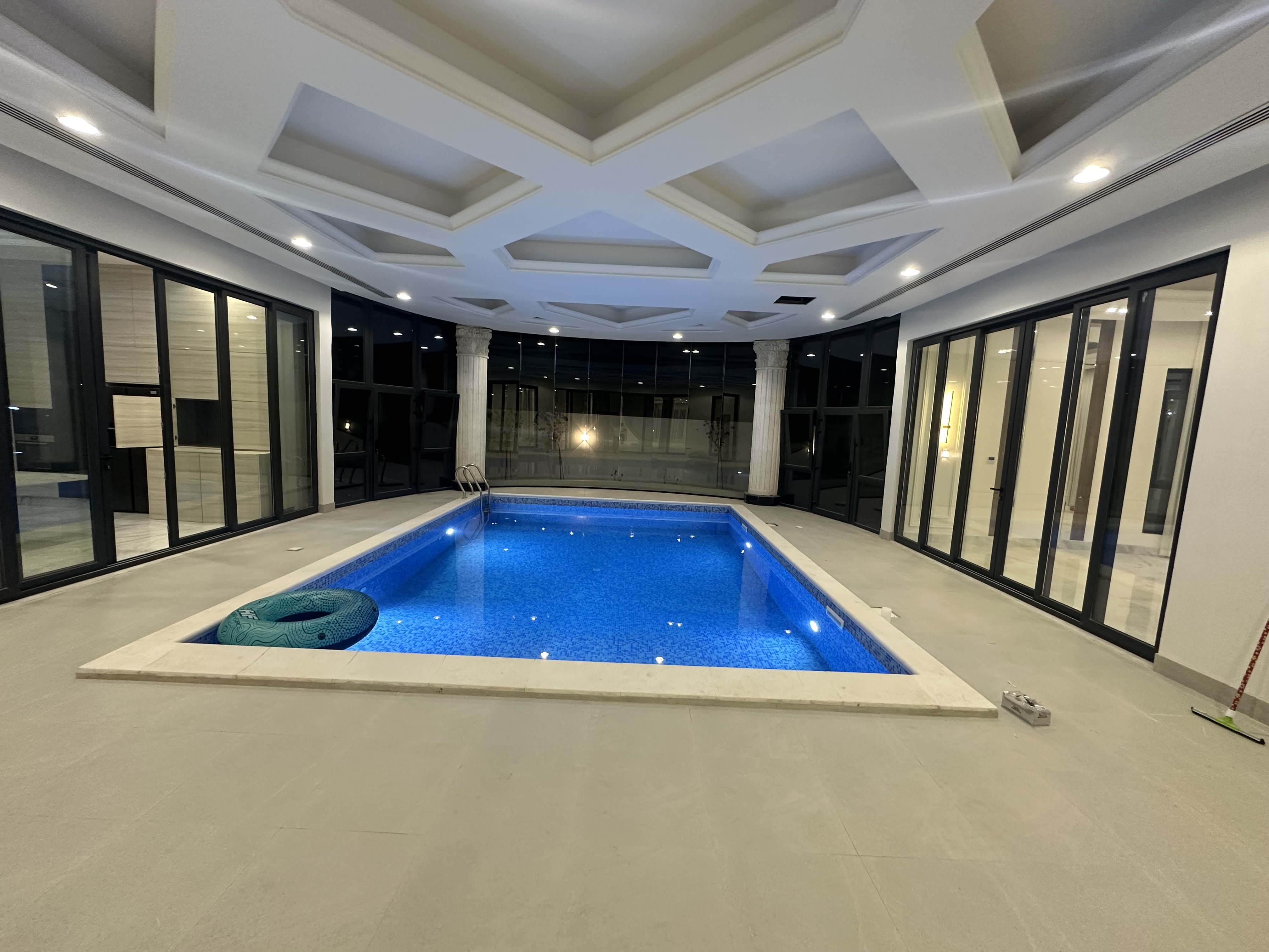 Ultra-Luxury 7BR Villa Lusail Waterfront thumbnail 3