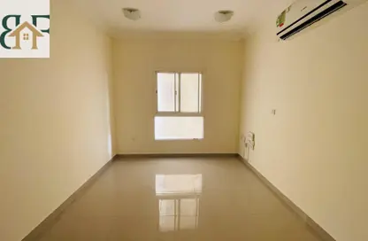 Apartment - 2 Bedrooms - 2 Bathrooms for rent in Al Mansoura - Al Mansoura - Doha