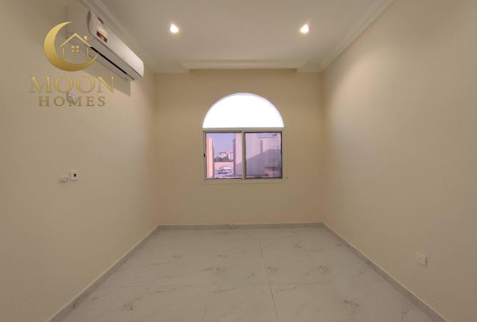 54830668 - Property Image 2