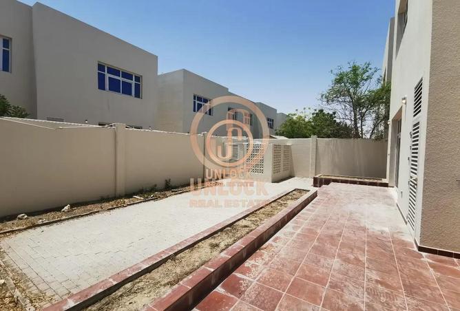 60948838 - Property Image 3