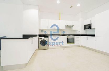 Apartment - 2 - 3 for sale in Lusail Marina Heights - Marina District - Lusail