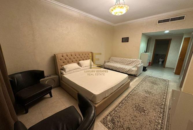 1003557 - Property Image 3