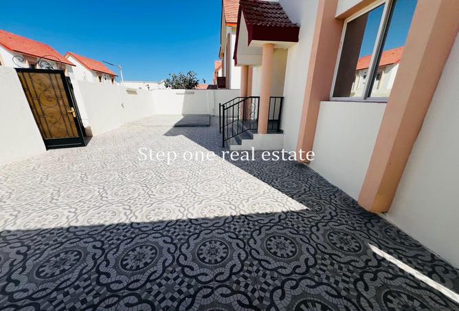 54293900 - Property Image 2