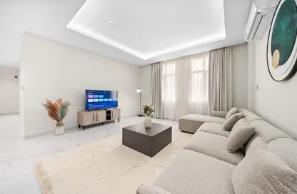 Apartment - 2 Bedrooms - 2 Bathrooms for rent in Fereej Kulaib - Doha