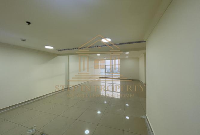 53237965 - صورة العقار 2