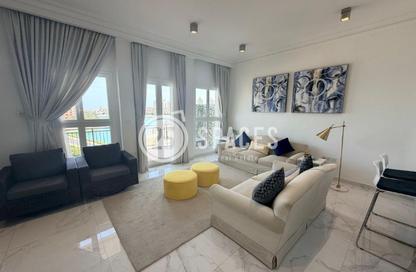 Apartment - 1 Bedroom - 2 Bathrooms for sale in Carnaval - Qanat Quartier - The Pearl Island - Doha