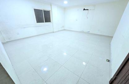 Apartment - 3 - 2 for rent in Muntazah 7 - Al Muntazah - Doha