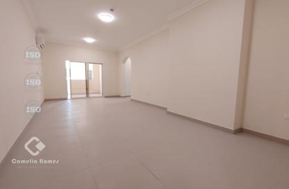 Apartment - 3 Bedrooms - 2 Bathrooms for rent in Fereej Bin Mahmoud North - Fereej Bin Mahmoud - Doha