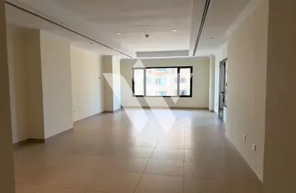 Apartment - 1 Bedroom - 2 Bathrooms for rent in East Porto Drive - Porto Arabia - The Pearl Island - Doha