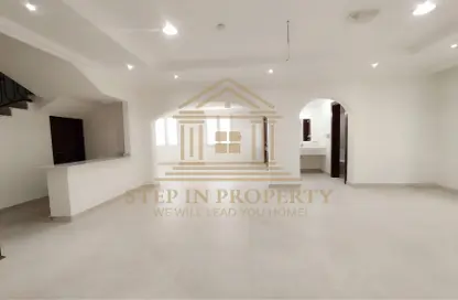 Villa - 6 Bedrooms - 6 Bathrooms for rent in Wadi Al Markh - Muraikh - AlMuraikh - Doha