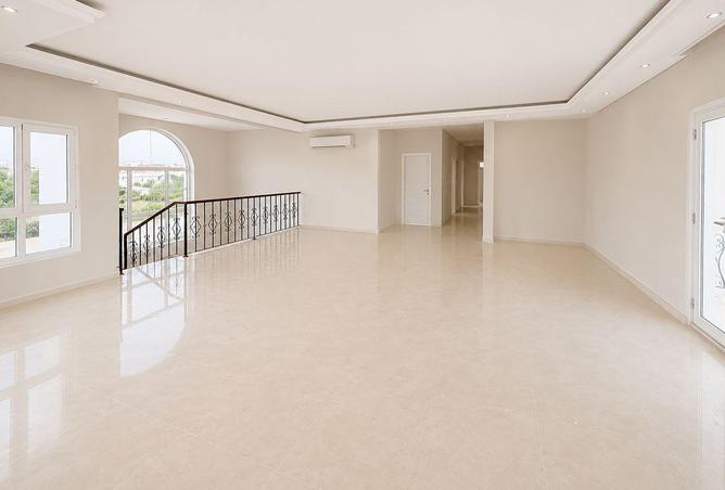 61502227 - Property Image 3