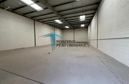 Warehouse - Studio - 1 for rent in Industrial Area 4 - Industrial Area - Industrial Area - Doha