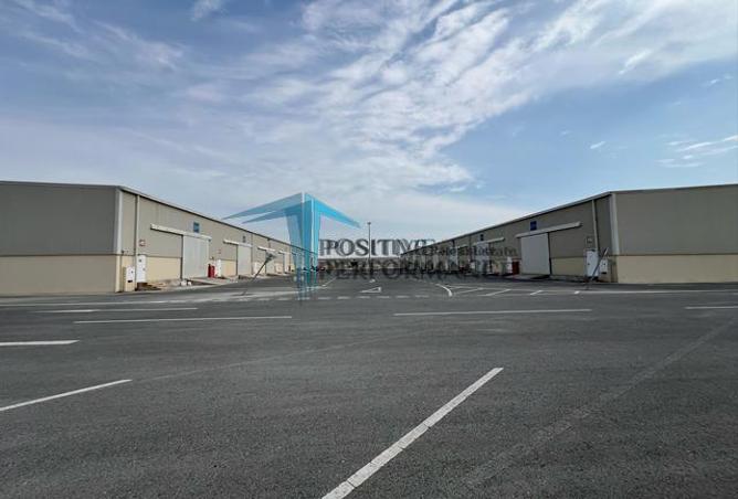 61733123 - Property Main Image