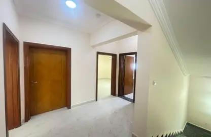 Villa - 4 Bedrooms - 5 Bathrooms for rent in Souk Al gharaffa - Al Gharrafa - Doha