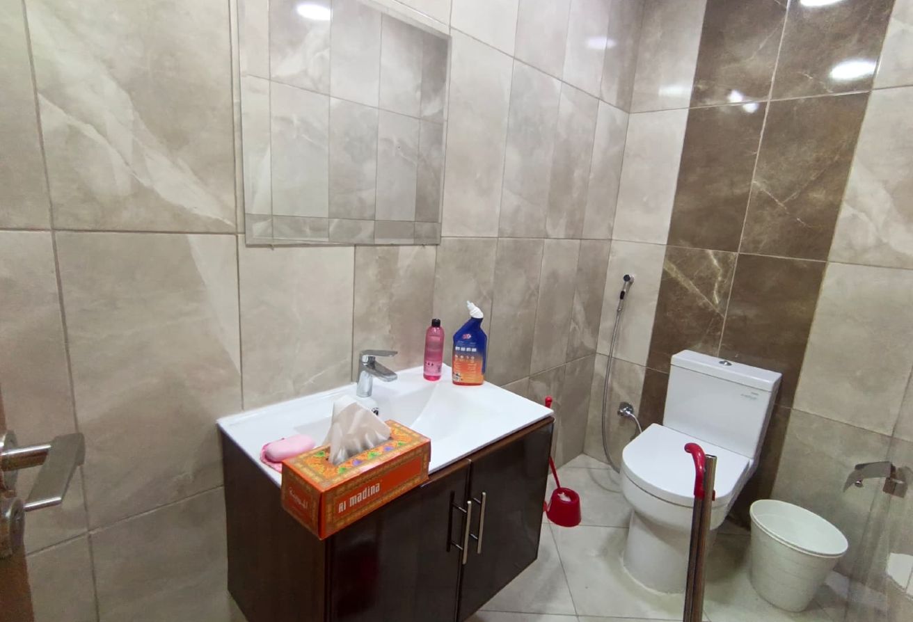 ELEGANT FF 2 BEDROOMS IN LUSAIL @ 7000 WITH BILLS thumbnail 10