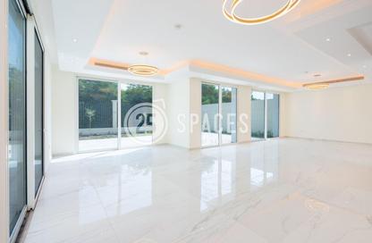 Villa - 6 Bedrooms - 7 Bathrooms for rent in Floresta Gardens - Floresta Gardens - The Pearl Island - Doha